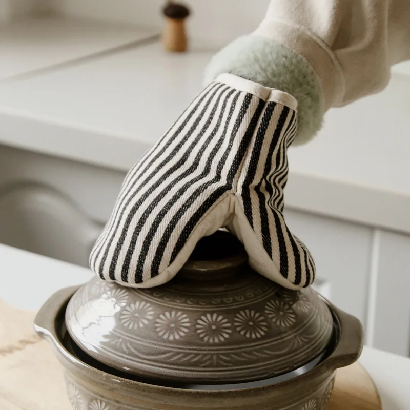 ถุงมือกันความร้อน 1 ชิ้น ถุงมื - Kitchen Baking Gloves บทวิจารณ์และราคา